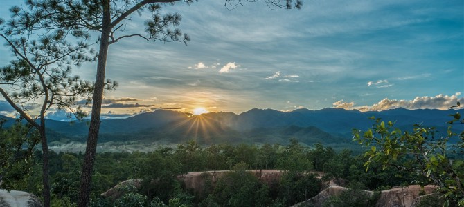 Zwei weitere Tage in Pai – Roller, Canyon, Höhle