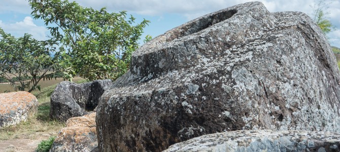 Phonsavan – Tausend Kurven und ein Feld voller Steinpötte